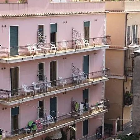 Natalina 2* Taormina